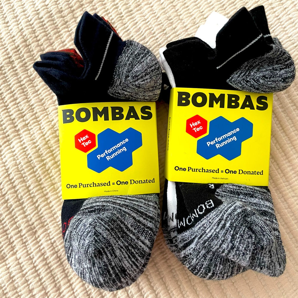 Brand New Men Bombas running ankle sock Large two - 3pack ( 6pairs)